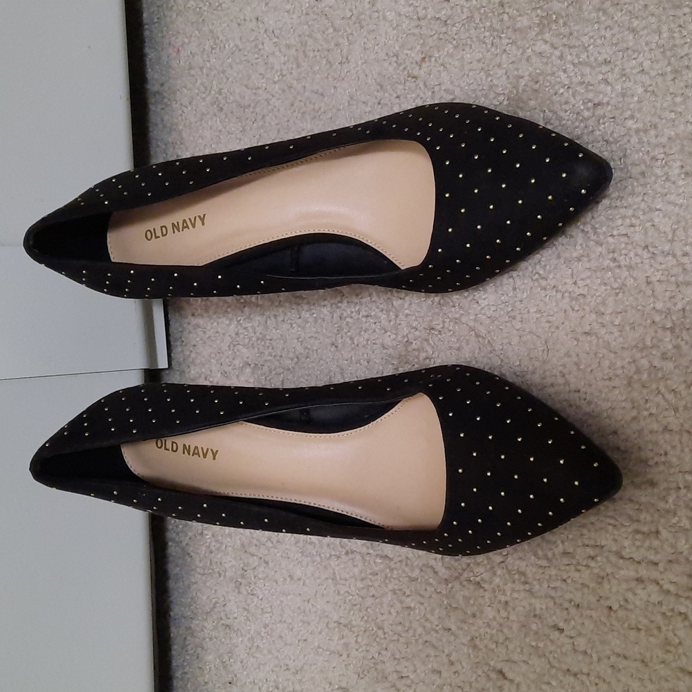 BOGO Free Old Navy black with gold studs pointy high heels
